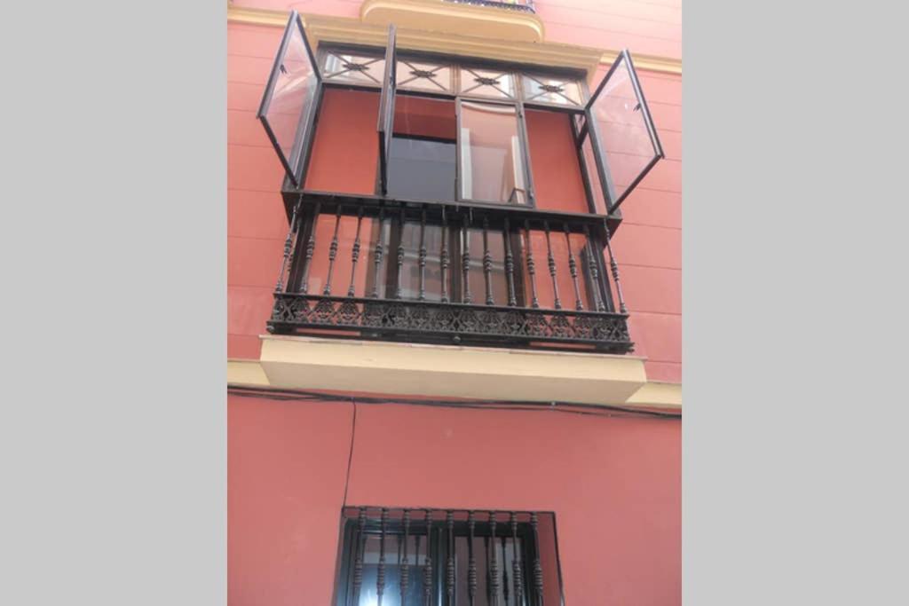 Cheap & Chic In The Center Of Sevilla Eksteriør billede